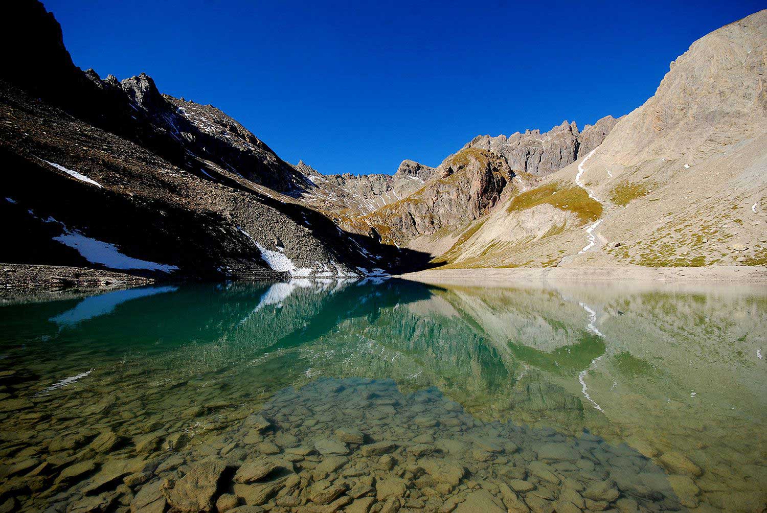 Lac des Béraudes en Haute Vallée de la Clarée